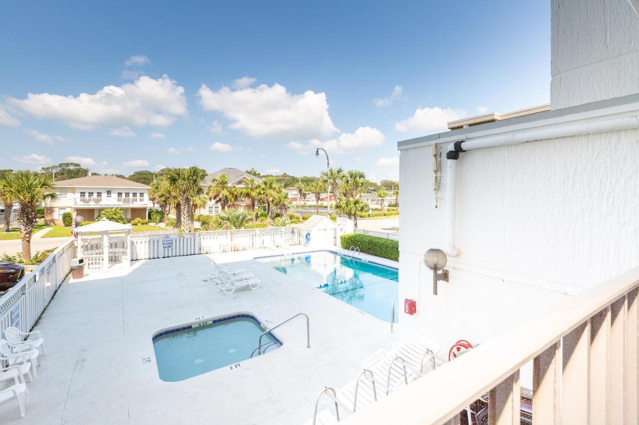 Ocean Towers Resort Atlantic Beach Екстер'єр фото